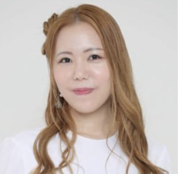 鈴木セリーナさん