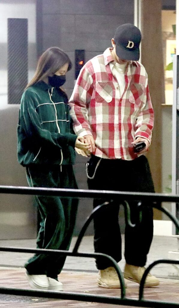 山本舞香さん、伊藤健太郎さん