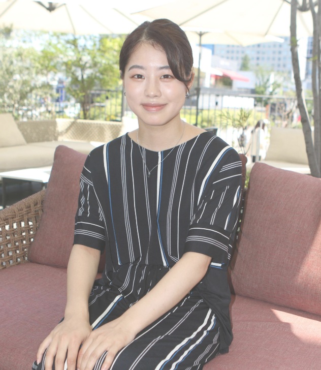 横井ゆは菜さんメ~テレ社員