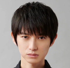 本郷奏多さん