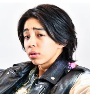 YOSHIさん
