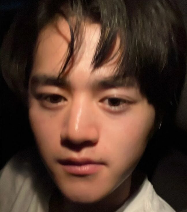 鈴鹿央士さん
