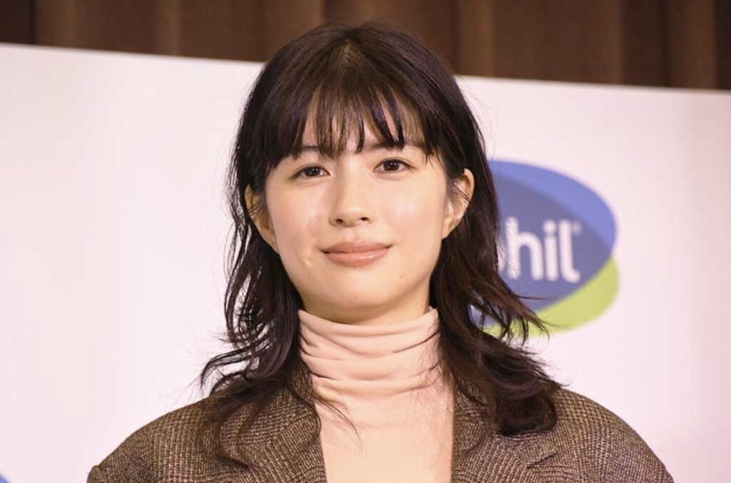 佐久間由衣