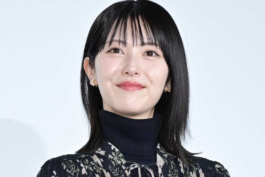 浜辺美波